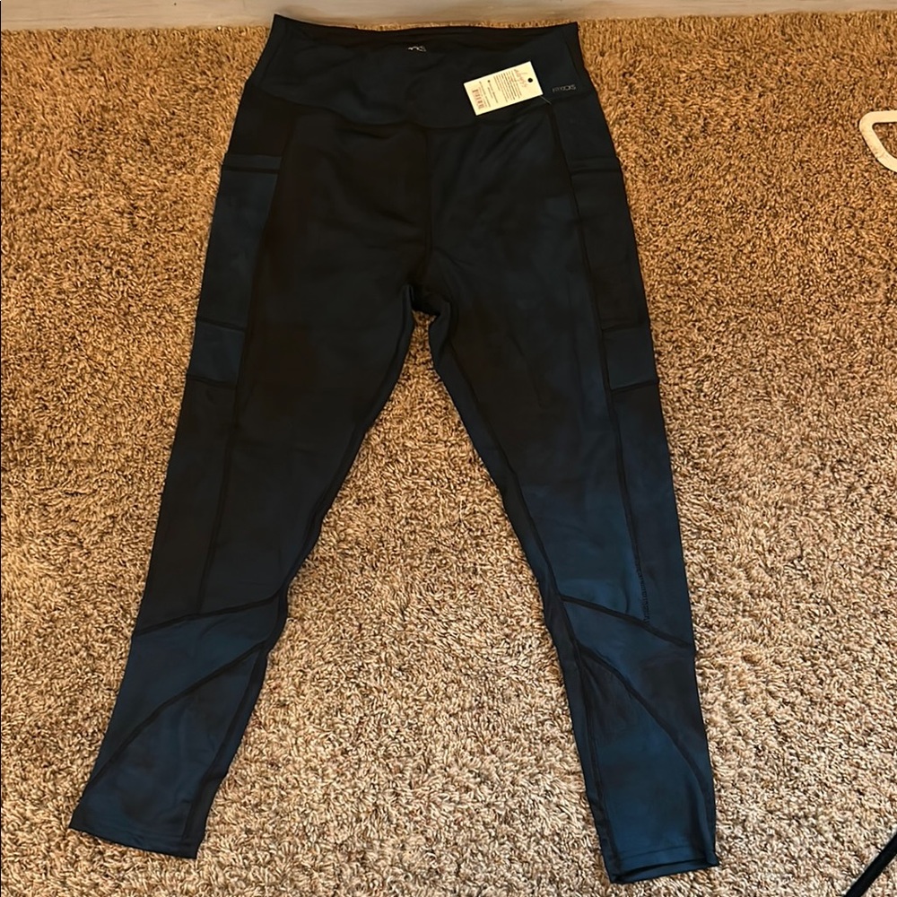 Black and blue Leggings
